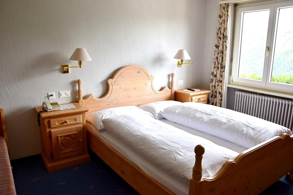 Hotel Salastrains Saint-Moritz Chambre photo
